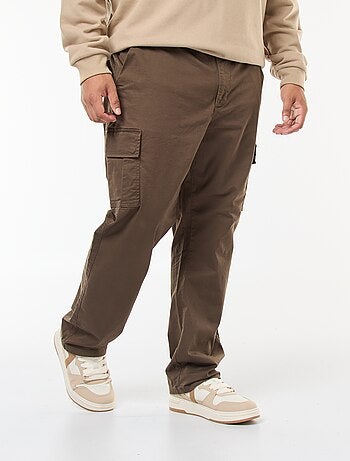 Pantalón multibolsillos liso con trabillas para cinturón