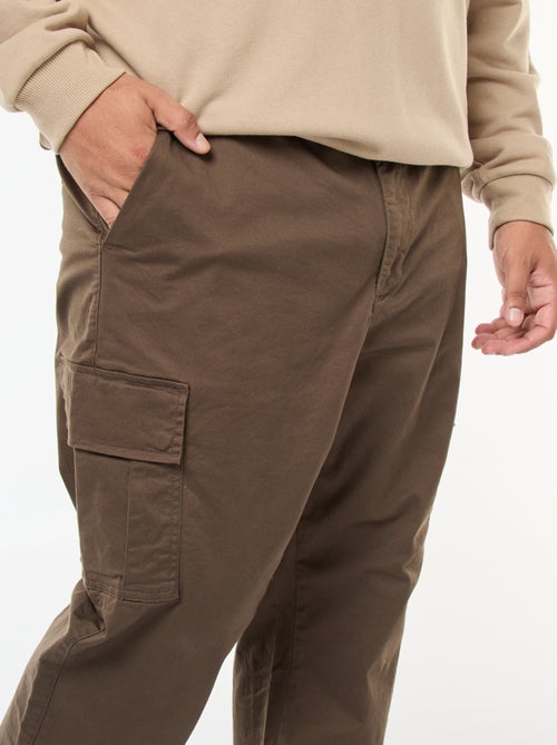 Pantalón multibolsillos liso con trabillas para cinturón - Kiabi