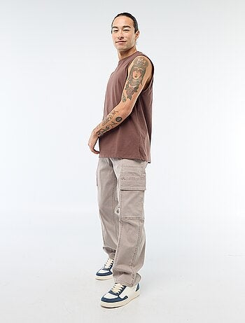 Pantalón multibolsillos liso corte recto / Regular Fit