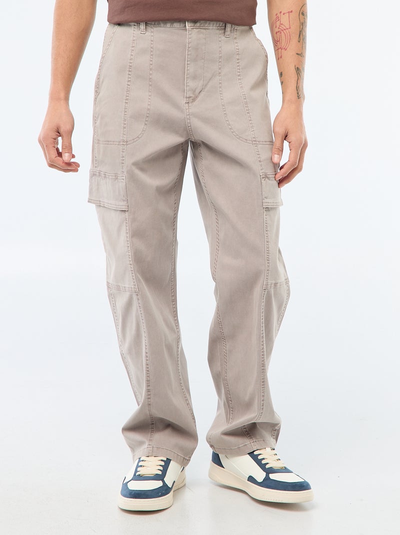 Pantalón multibolsillos liso corte recto / Regular Fit Gris - Kiabi