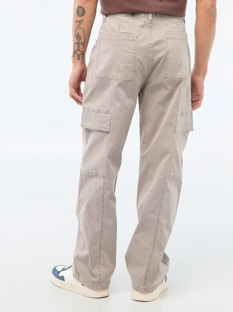 Pantalón multibolsillos liso corte recto / Regular Fit Gris - Kiabi