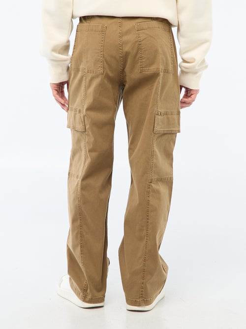 Pantalón multibolsillos liso corte recto / Regular Fit - Kiabi