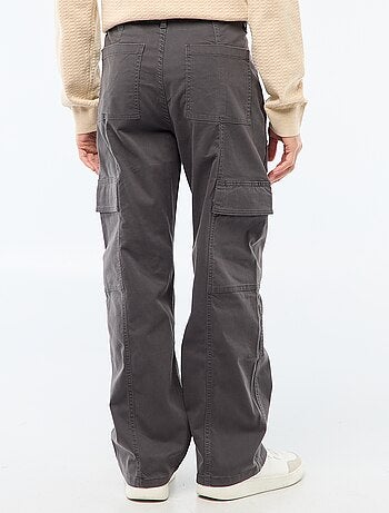 Pantalón multibolsillos liso corte recto / Regular Fit