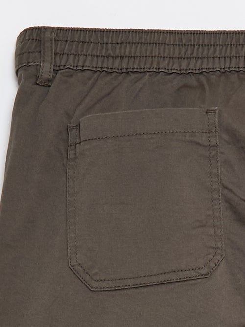 Pantalón multibolsillos liso - Kiabi