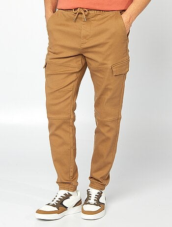 Pantalón multibolsillos liso
