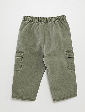 Pantalón multibolsillos liso