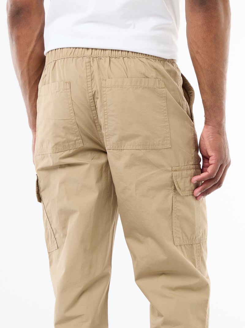 Pantalón multibolsillos regular fit Beige - Kiabi