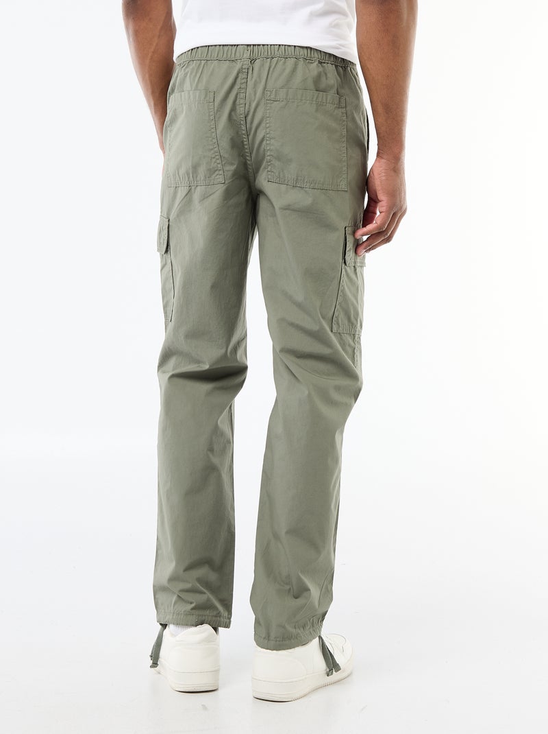 Pantalón multibolsillos regular fit Verde - Kiabi