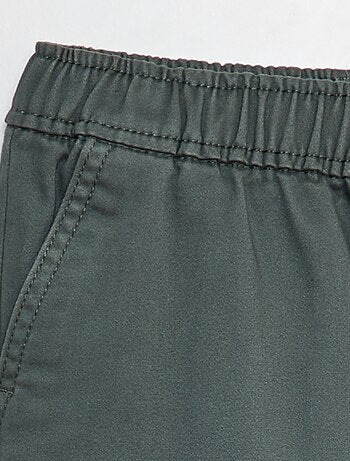 Pantalón multibolsillos