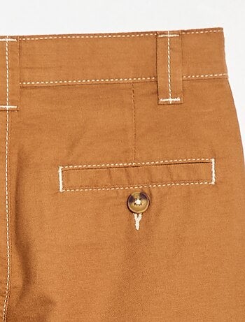 Pantalón Oxford con pinzas