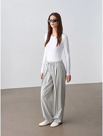 Pantalón palazzo de rayas de pernera ancha dilvin