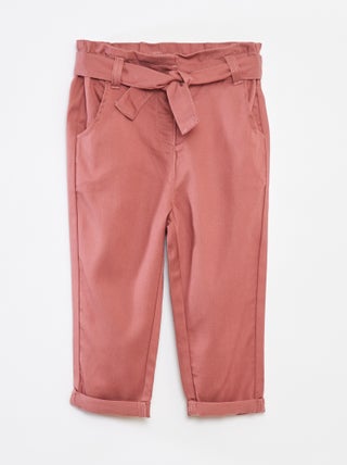 Pantalón paperbag con cintura ajustable