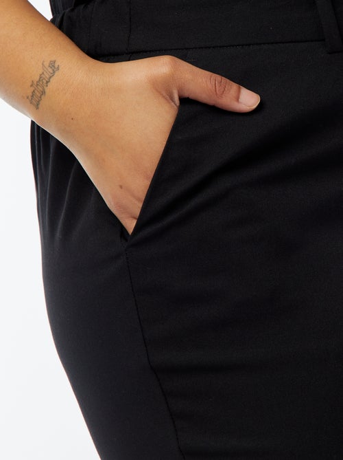 Pantalón pitillo con cierre de gancho y cremallera - Kiabi