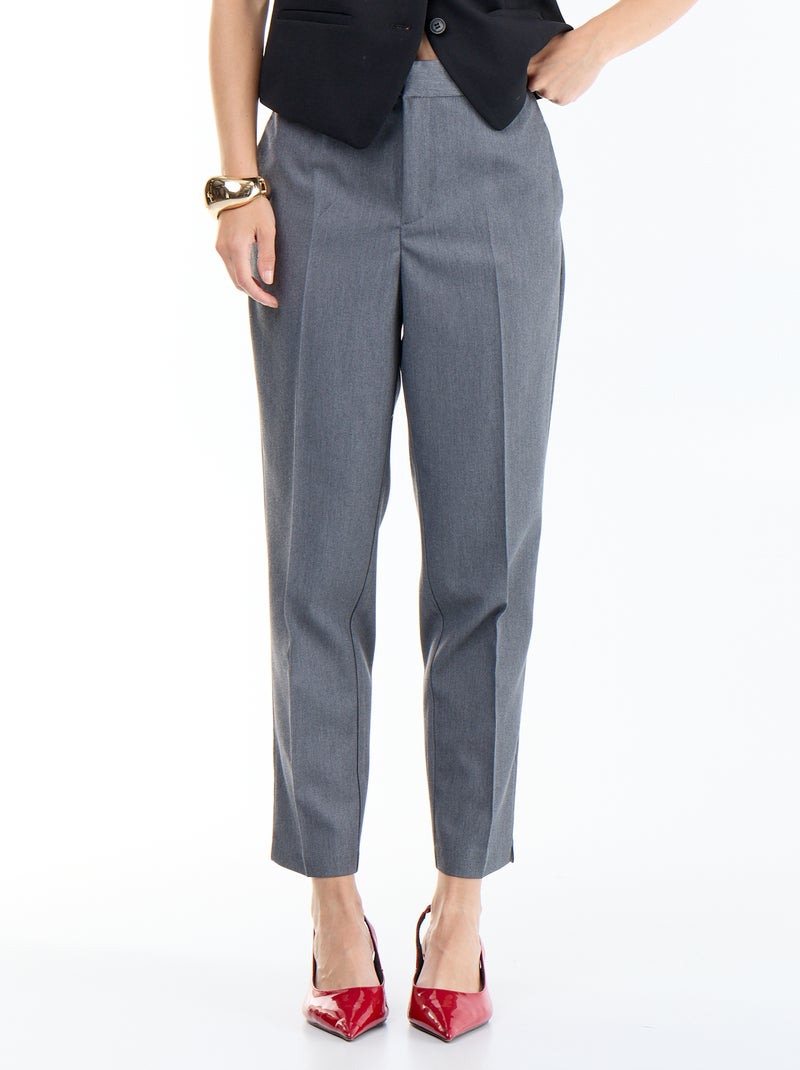 Pantalón pitillo liso con 2 bolsillos Gris - Kiabi