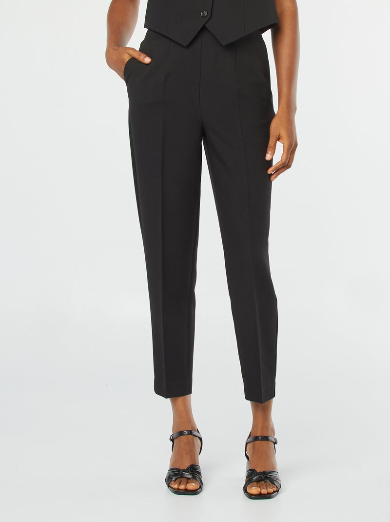 Pantalón pitillo liso con 2 bolsillos negro - Kiabi