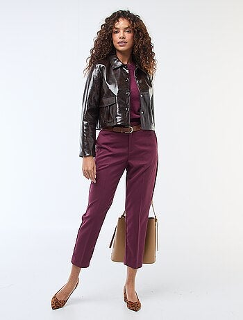 Pantalón pitillo liso con 2 bolsillos