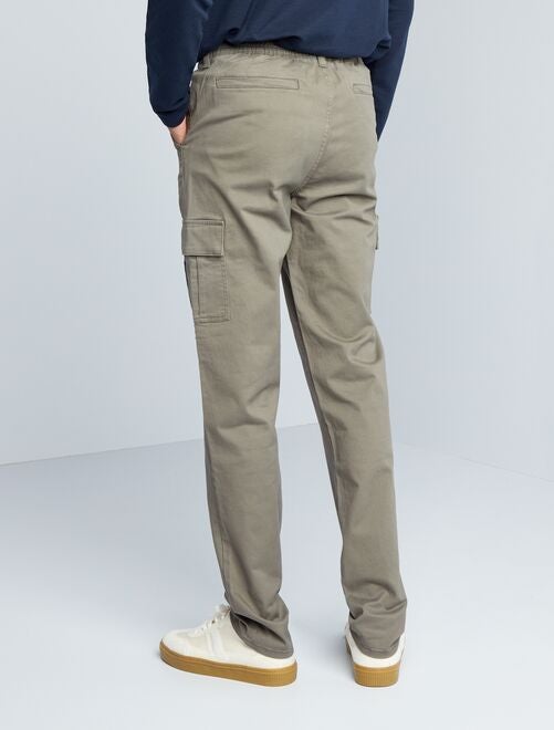 Pantalón recto con bolsillos en los laterales +1,90 m - L36 - Kiabi