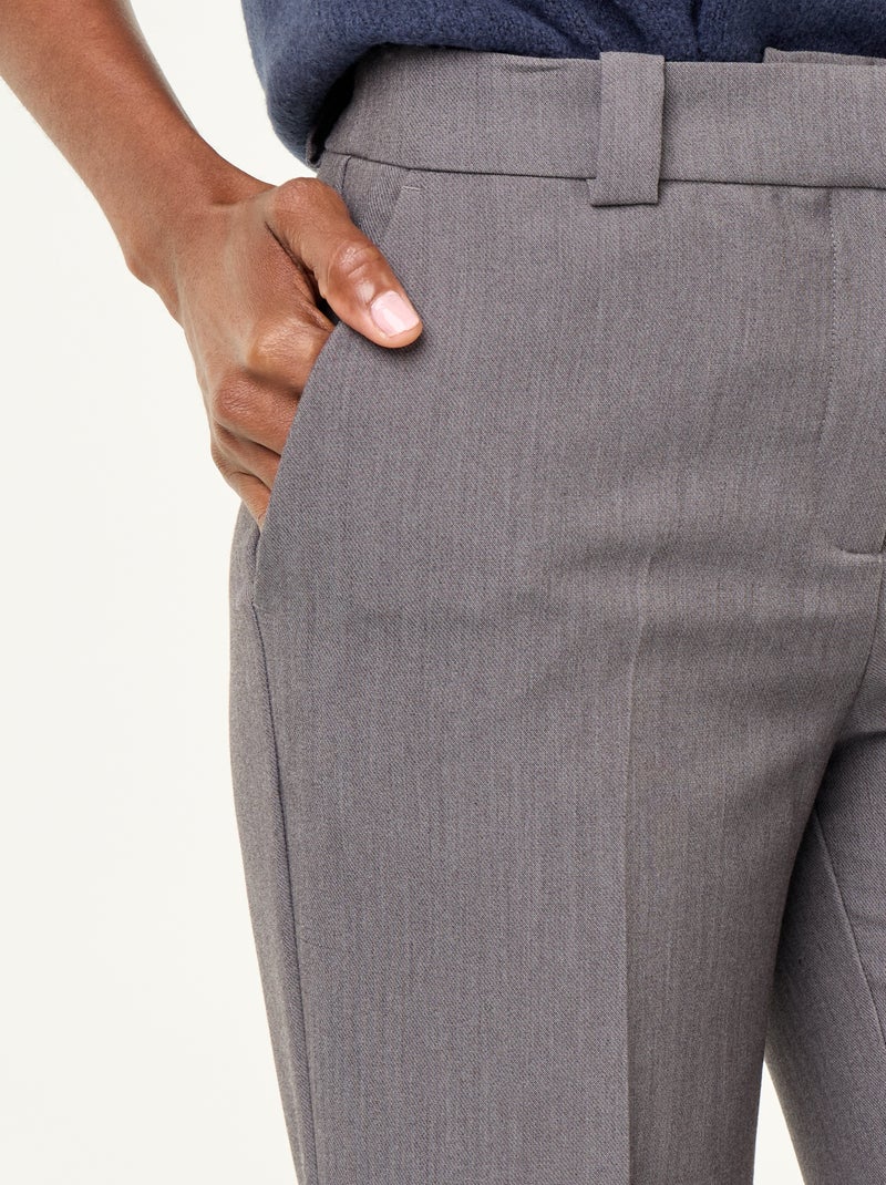 Pantalón recto con cintura ceñida Gris - Kiabi