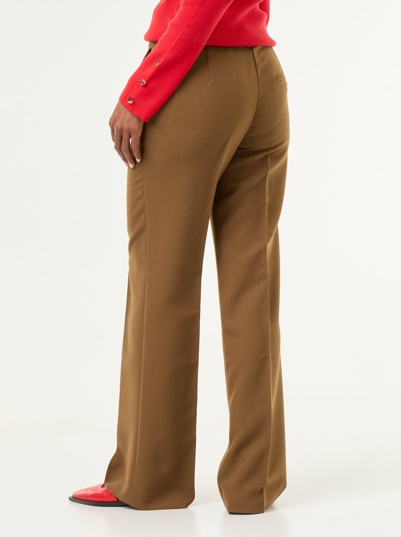 Pantalón recto con cintura ceñida Marron - Kiabi