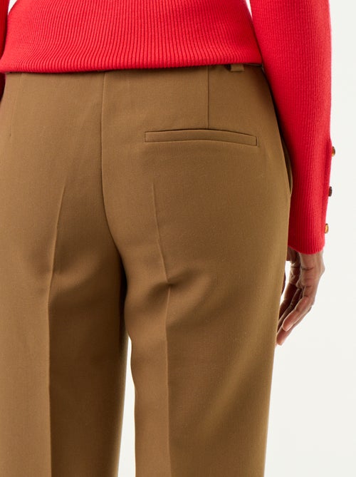 Pantalón recto con cintura ceñida - Kiabi