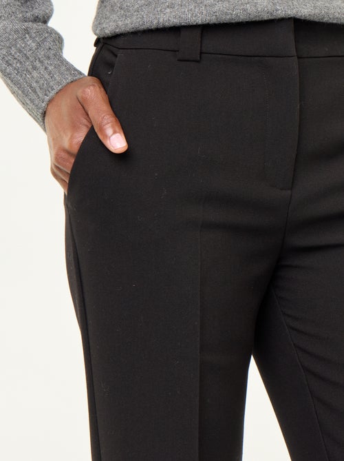 Pantalón recto con cintura ceñida - Kiabi