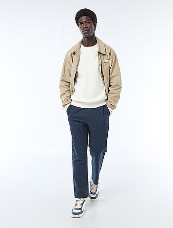 Pantalón recto con cintura elástica