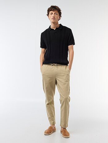 Pantalón recto con cintura elástica