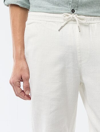 Pantalón recto con cintura elástica