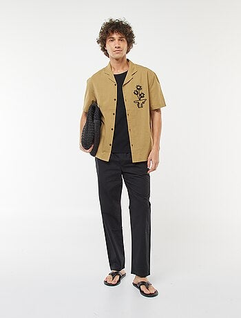 Pantalón recto con cintura elástica