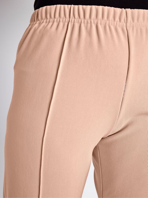 Pantalón recto con cintura elástica y punto canalé - Afibel - Kiabi Pantalón recto con cintura elástica y punto canalé - Afibel - Kiabi