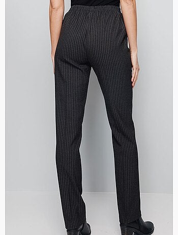 Pantalón recto con cintura semielástica y vientre plano. - Afibel