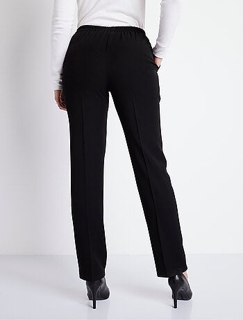 Pantalón recto con cintura semielástica y vientre plano. - Afibel
