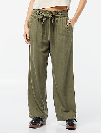 Pantalón recto con cinturón anudable