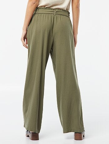 Pantalón recto con cinturón anudable