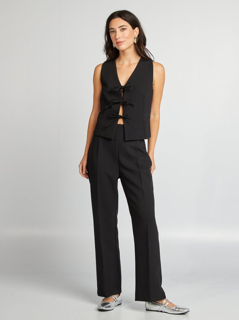 Pantalón recto con pinzas negro - Kiabi