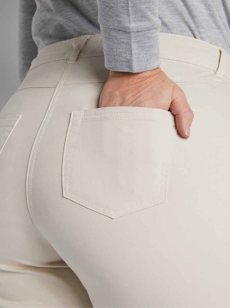Pantalón recto de cinco bolsillos de algodón elástico - Afibel Beige - Kiabi