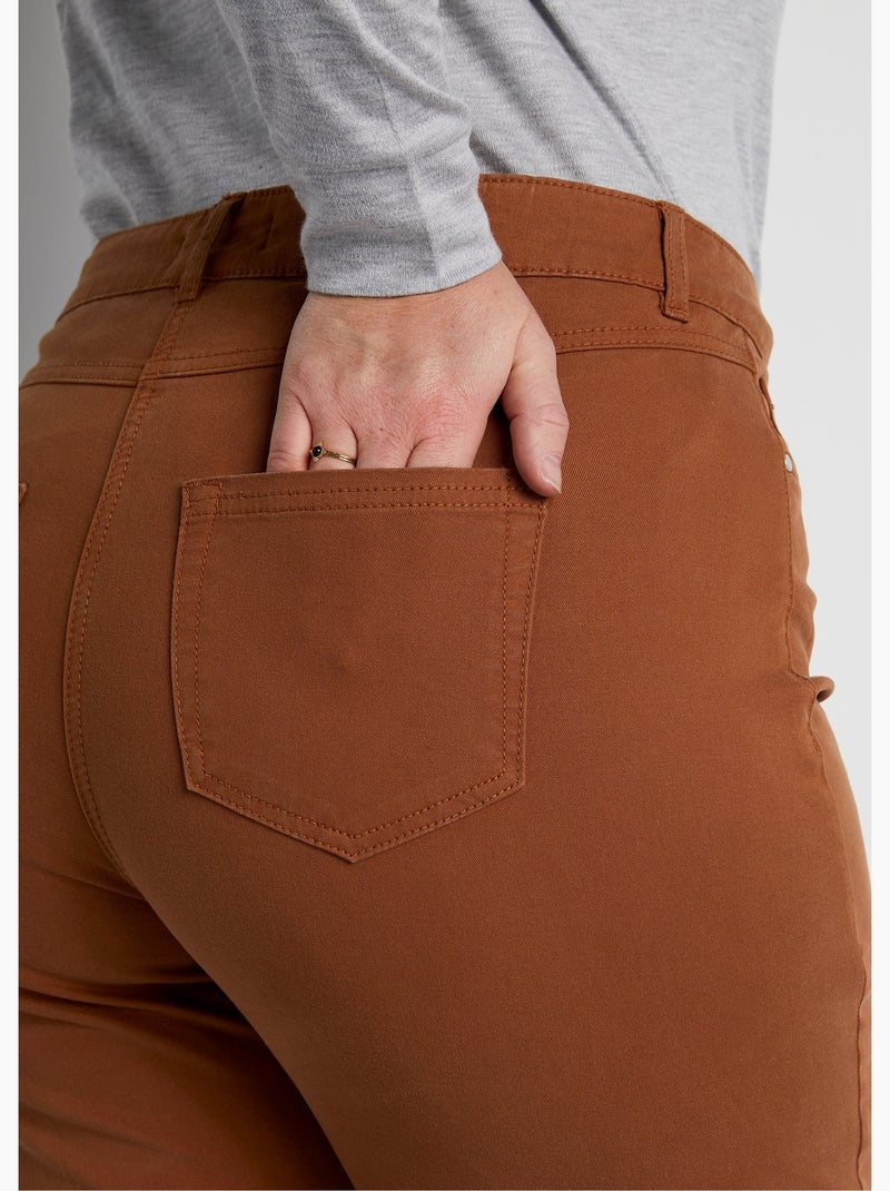 Pantalón recto de cinco bolsillos de algodón elástico - Afibel Crudo - Kiabi