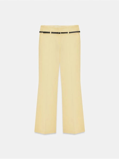 Pantalón recto de crepé con cinturón dilvin - Kiabi Pantalón recto de crepé con cinturón dilvin - Kiabi