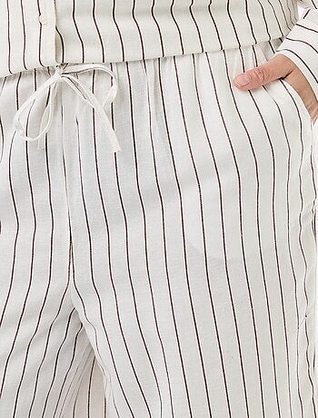 Pantalón recto de lino mezclado