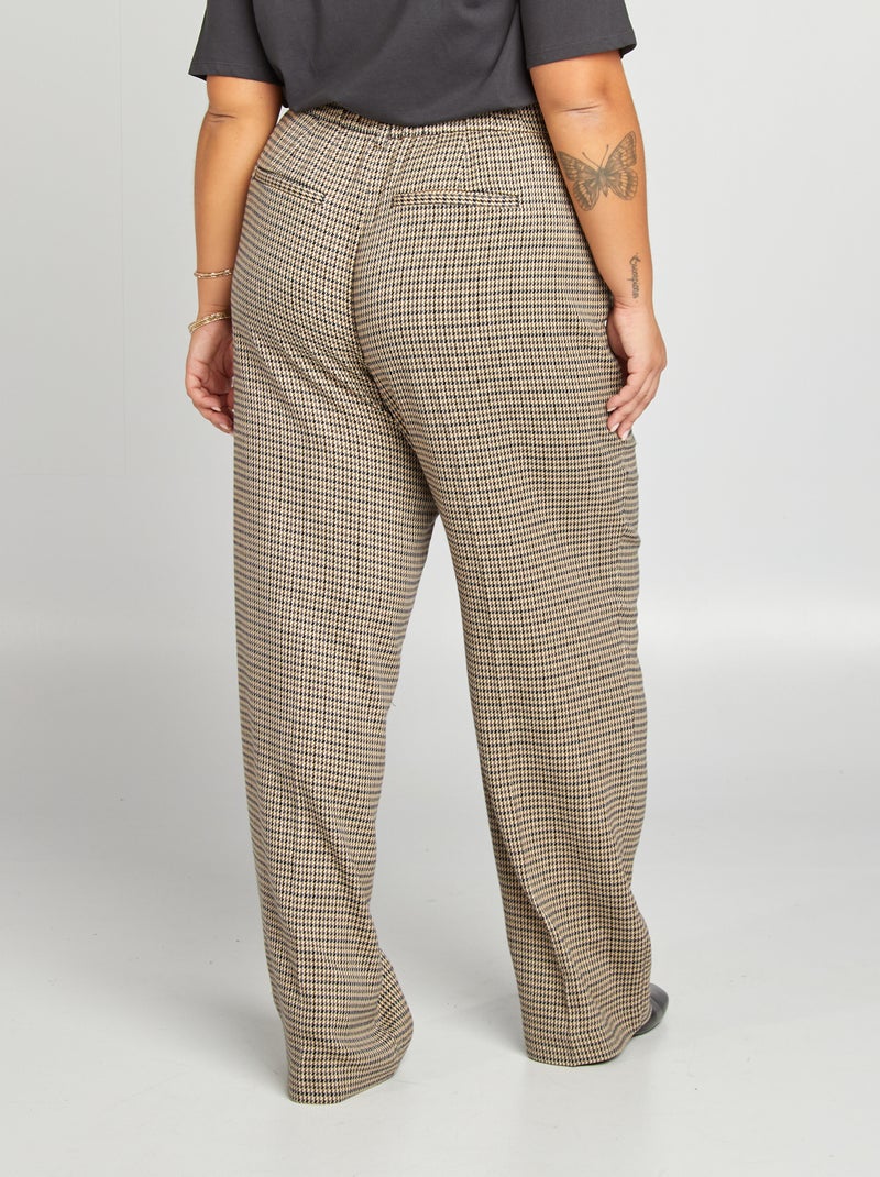 Pantalón recto de pata de gallo 'Only Carmakoma' BEIGE - Kiabi