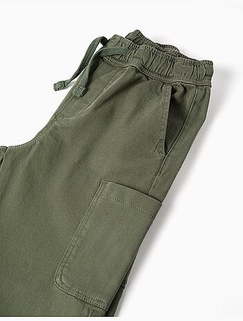 Pantalón recto de sarga con bolsillos cargo