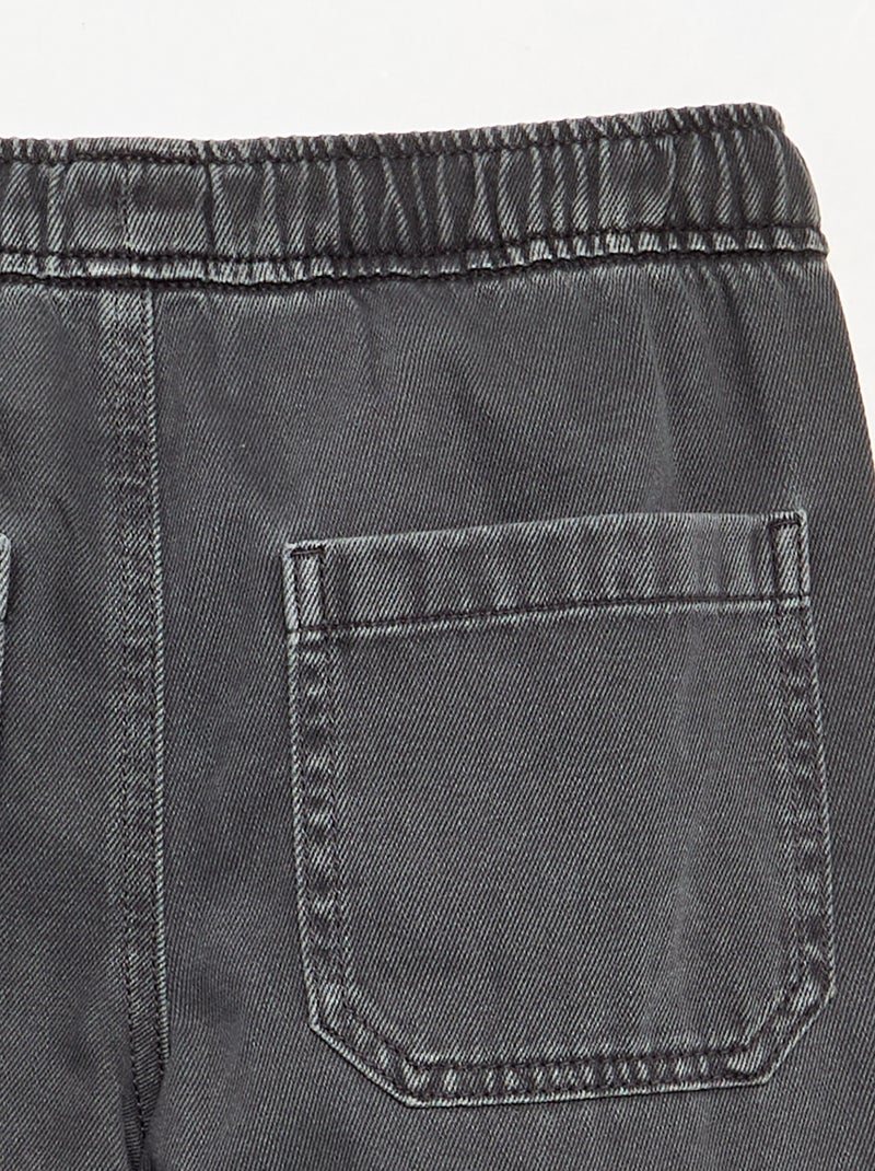 Pantalón recto de sarga Gris - Kiabi