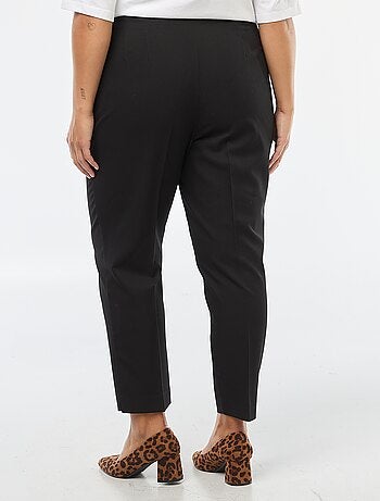 Pantalón recto de talle alto