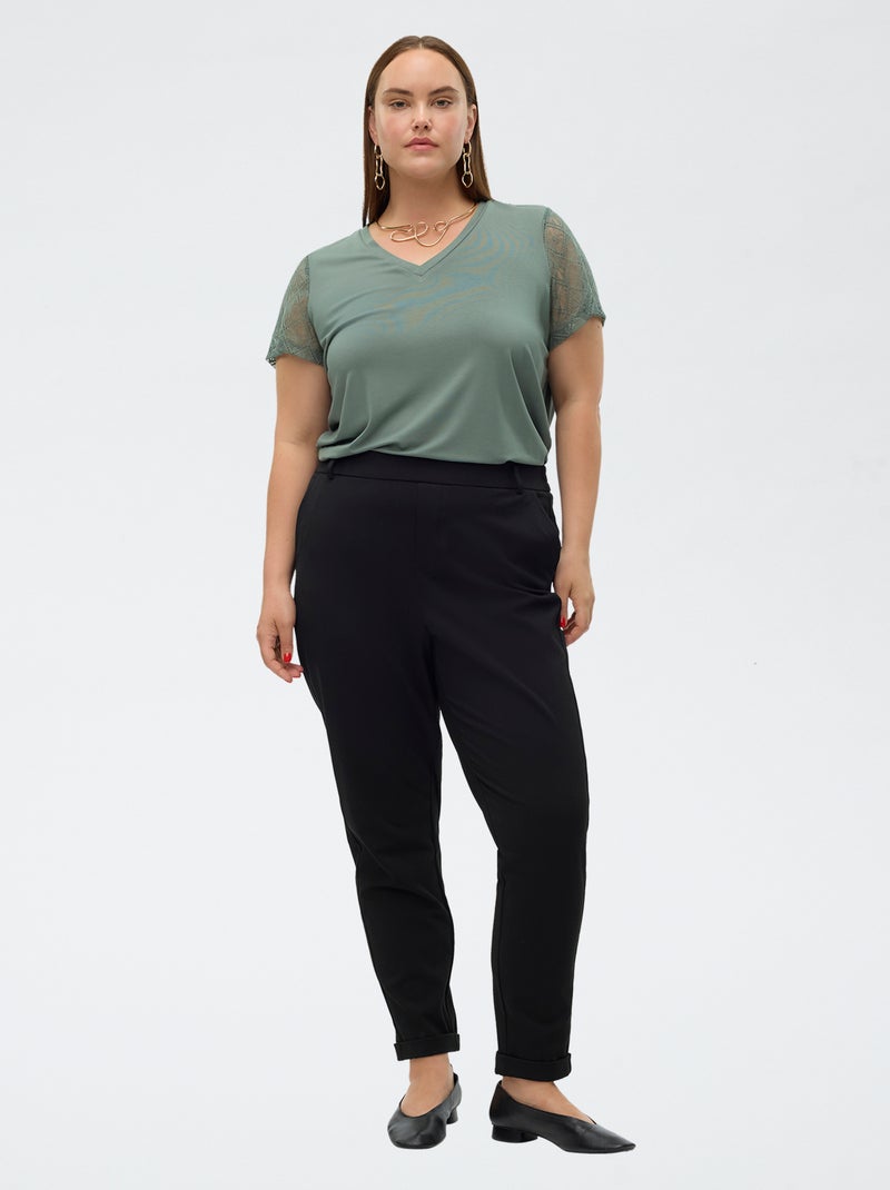 Pantalón recto liso Negro - Kiabi