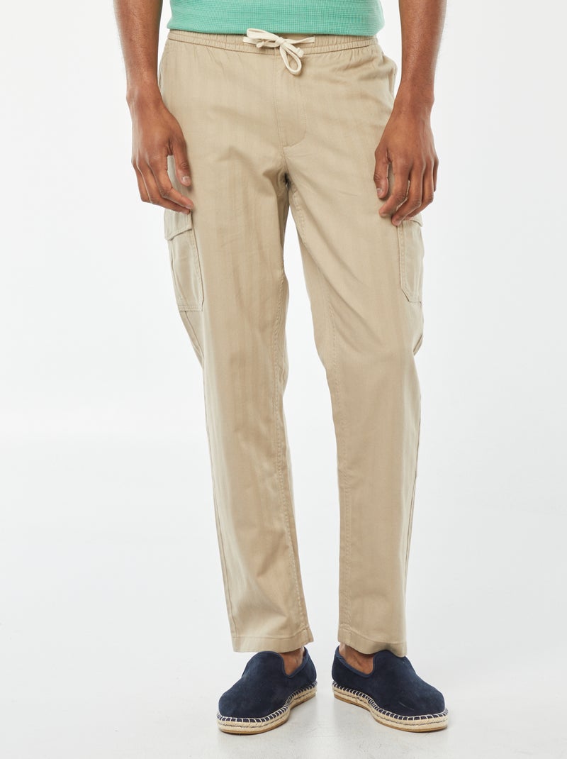 Pantalón recto multibolsillos de sarga beige - Kiabi