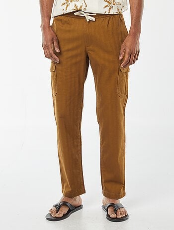 Pantalón recto multibolsillos de sarga