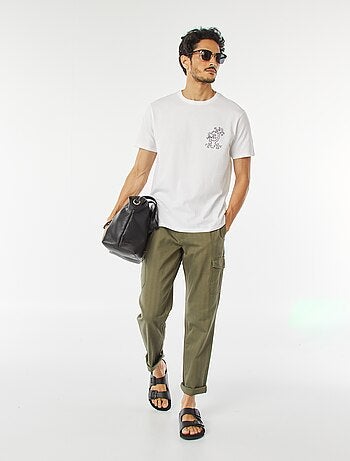 Pantalón recto multibolsillos de sarga
