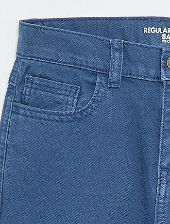 Pantalón recto regular fit con 5 bolsillos