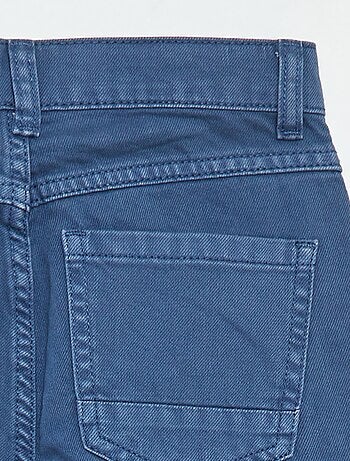 Pantalón recto regular fit con 5 bolsillos