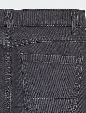 Pantalón recto regular fit con 5 bolsillos